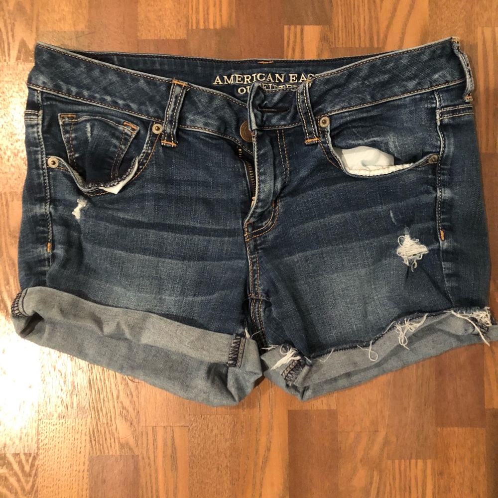 American Eagle distressed denim shorts